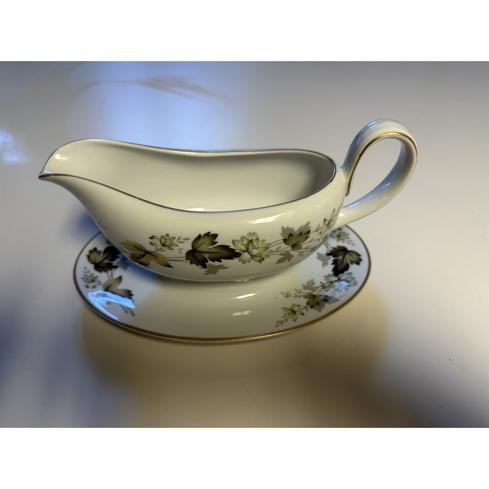 Royal Doulton Larchmont Gravy Boat and Under Plate Excellent Condition